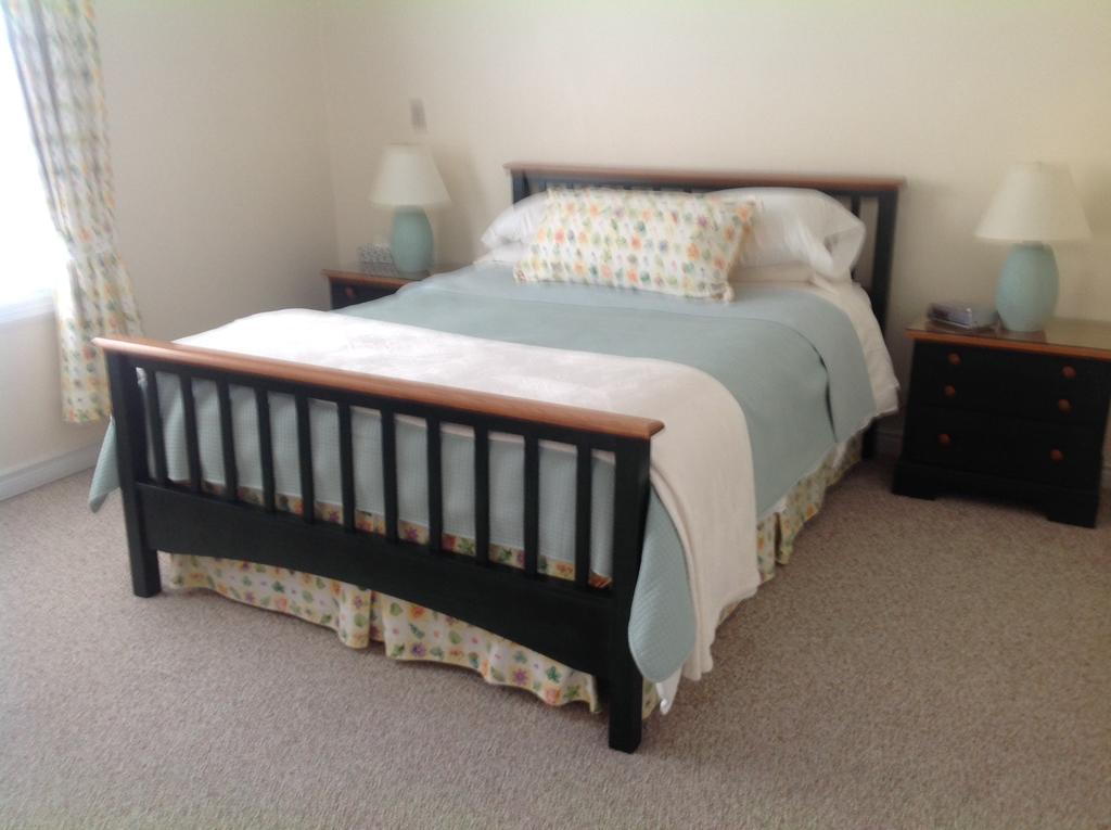 Bayview Pines Country Inn B&B 马洪贝 外观 照片